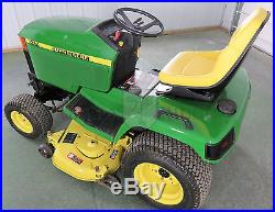 2000 John Deere 425 Riding Lawn & Garden Tractor / Mower