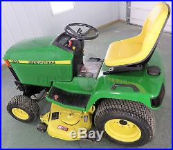 2000 John Deere 425 Riding Lawn & Garden Tractor / Mower