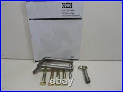 Case Ingersoll F27 Sleeve Hitch adapter (BETTER THAN NEW) READ THE DESCRIPTION