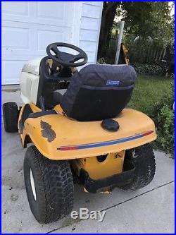 Cub Cadet 2166 lawn tractor Snow thrower and mower deck