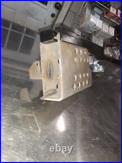 Ferris Electric Deck Lift for ISX3300, IS3200Z, ISX2200, and IS2100Z