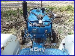Ford newholland 1700 with finish mower