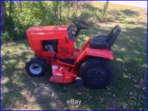 Ingersoll 3014 garden tractor with 48 inch (RM48) mower deck
