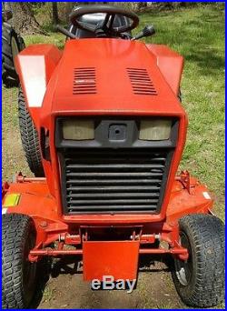 Ingersoll Lawn Tractor 18 HP 318 Onan Engine