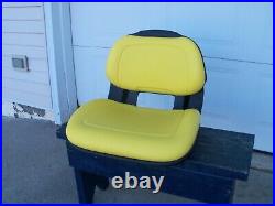 JOHN DEERE Genuine Seat AM136044 X 300 320 324 360 500 530 see description