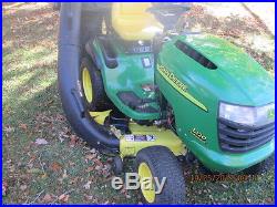 JOHN DEERE L120 RIDING LAWN MOWER LAWN TRACTOR