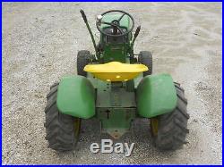 John Deere 110 Lawn Tractor Riding Mower