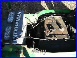 John Deere 212 Lawn and Garden Tractor with Snowblower Attachment