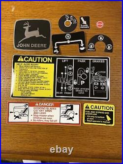 John Deere 318,420 Tractor Decal Set
