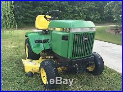 John Deere 318 Garden tractor w 46 Mower Deck