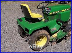 John Deere 318 Lawn & Garden Tractor #2