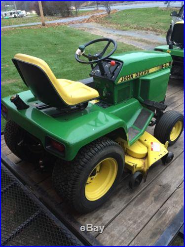 John Deere 318 Lawn Mower W/power Steering & 50 Mower Deck