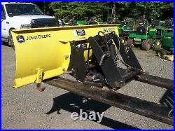 John Deere 425/445/455 Quick Hitch and 54 Snow plow Blade-Great Condition