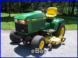 John Deere 425 lawn and garden tractor