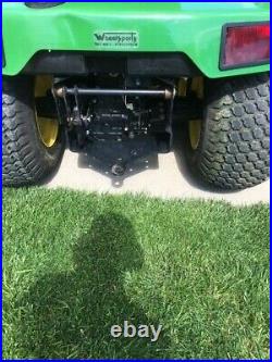 John Deere 445 Lawn and Garden Tractor