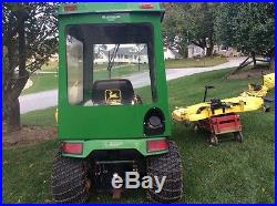John Deere 445 Lawn and garden Tractor