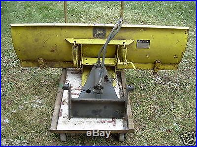 John Deere 54 Hydraulic lift Snow/Dirt Blade/Plow 140 300 316 317 318 322 332