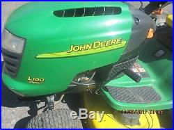 John Deere L100 Lawn Tractor 17hp Briggs Stratton Intek 42 Mower 5 Speed