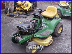 John Deere LT160 Lawn Tractor with 42 Mower