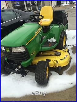 John Deere X 485 Lawn Tractor
