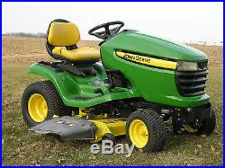 John Deere x320 Lawn Tractor