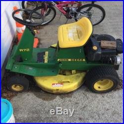 John deere 116 And A R71 lawn tractor