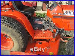 Kubota B2150 HST Tractor withBelly Mower