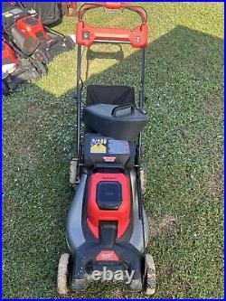 Milwaukee 2823-20 Self-Propelled Lawn Mower (Tool-Only)