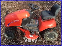 Simplicity Riding Lawn Mower/ Tractor