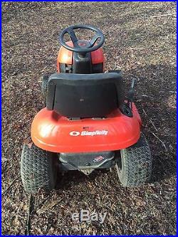 Simplicity Riding Lawn Mower/ Tractor