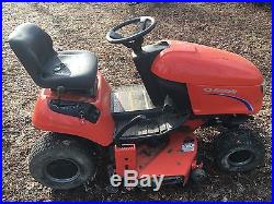 Simplicity Riding Lawn Mower/ Tractor