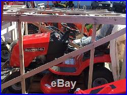 Snapper SPX2242 Lawn Tractor with 22HP, 42 mower deck, B&S Engine. NOS