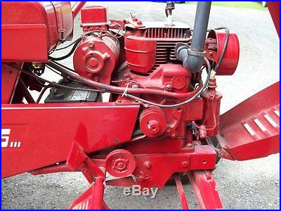 Vintage Wheel Horse 855 Garden Tractor